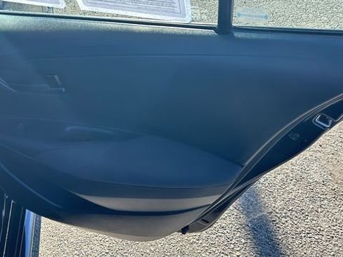 Used 2023 Toyota Corolla LE FWD image 12