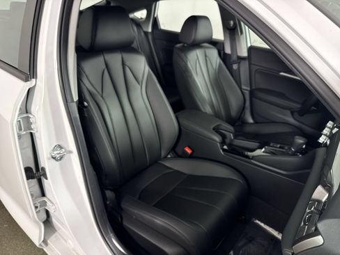 Certified 2026 Acura Integra FWD image 28