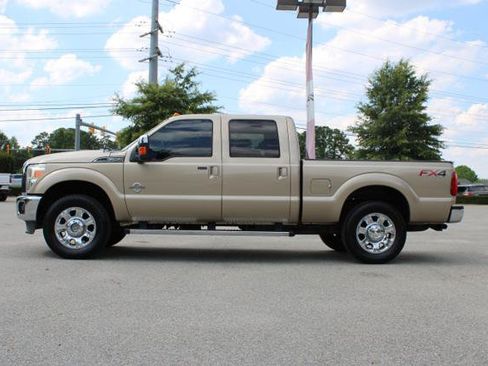 Used 2012 Ford F250 Lariat w/ Chrome Pkg AWD/4WD image 8