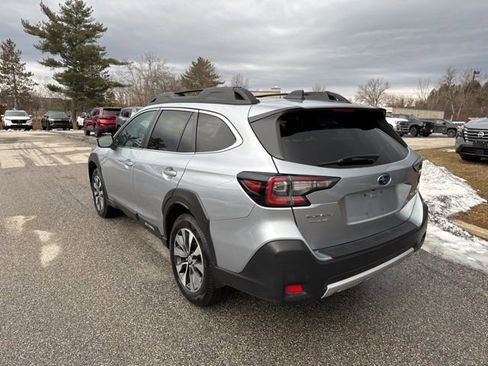 Used 2023 Subaru Outback Limited AWD/4WD image 27