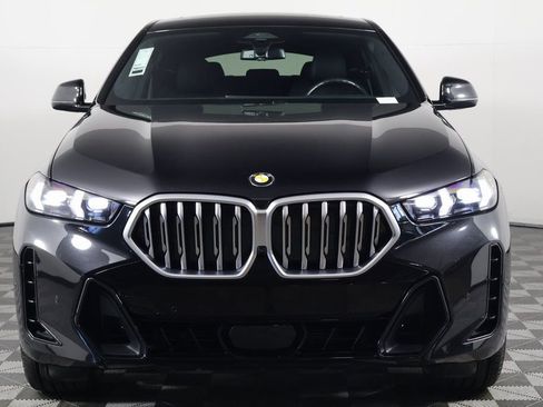 Used 2024 BMW X6 xDrive40i w/ Parking Assistance Package image 2