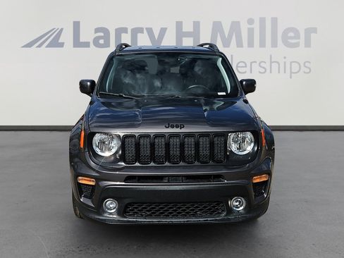 Used 2019 Jeep Renegade Altitude w/ Quick Order Package 2XM image 8