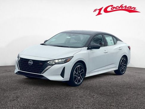 New 2025 Nissan Sentra SR image 3