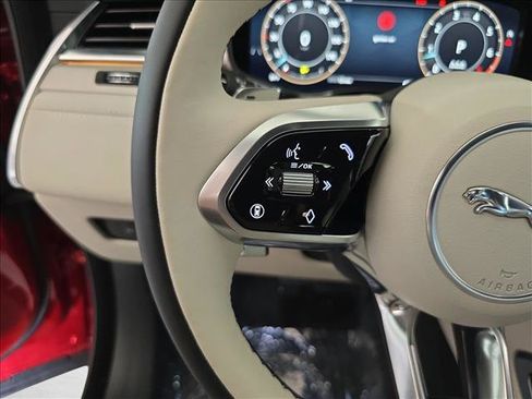 Used 2026 Jaguar F-PACE R-Dynamic S AWD/4WD image 14