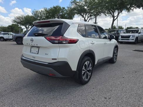 Certified 2023 Nissan Rogue SV image 8