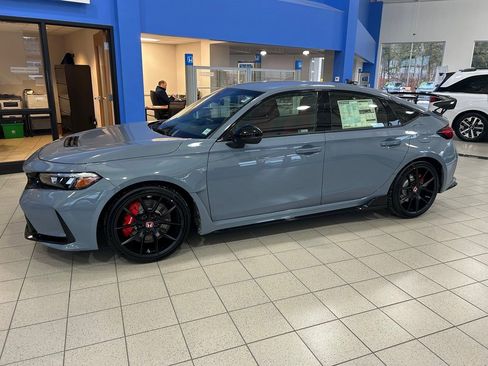 New 2025 Honda Civic Type R image 2