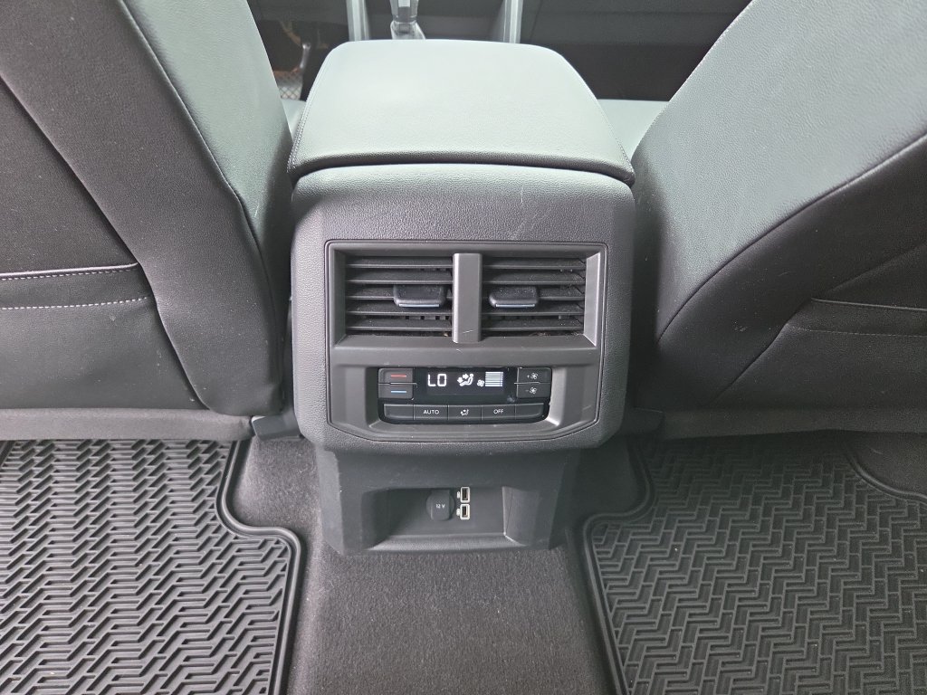Used 2020 Volkswagen Atlas SE FWD image 30