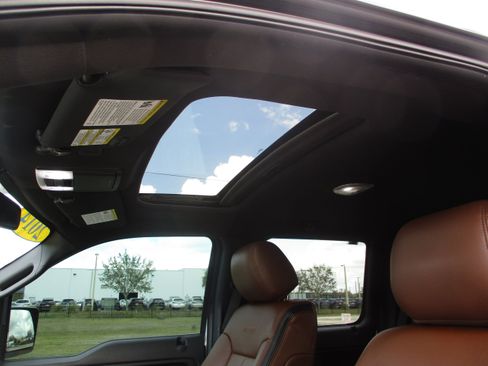 Used 2014 Ford F150 Platinum image 21