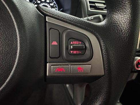 Used 2018 Subaru Forester 2.5i Premium AWD/4WD image 18