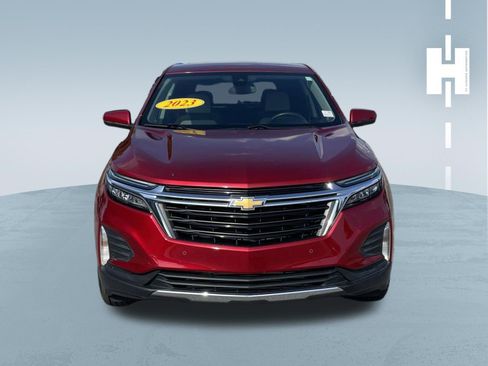 Used 2023 Chevrolet Equinox LT FWD image 2