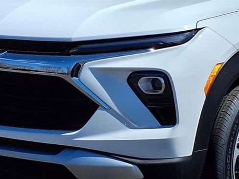 New 2026 Chevrolet TrailBlazer LT FWD image 23