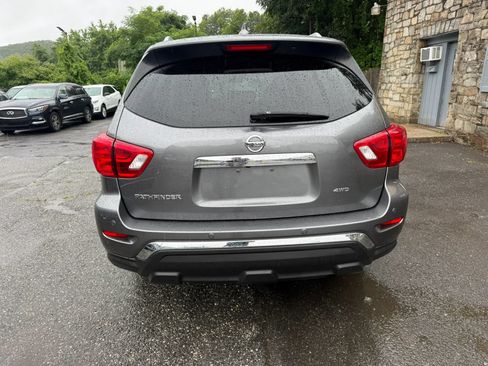 Used 2019 Nissan Pathfinder S AWD/4WD image 5