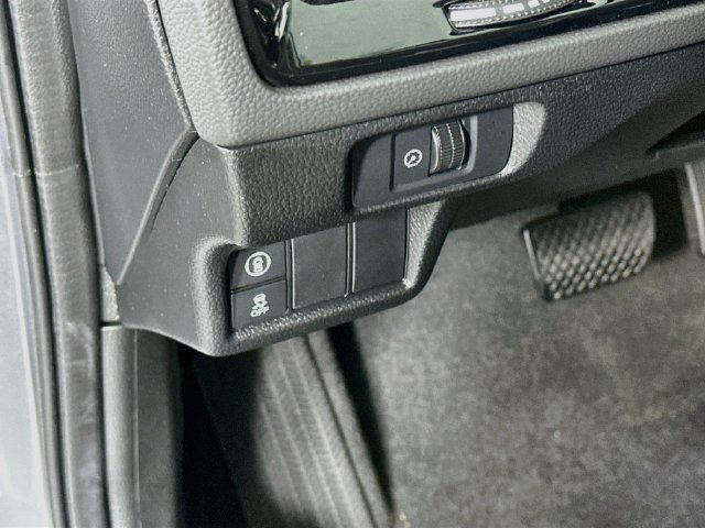Used 2024 Honda Civic EX-L image 22