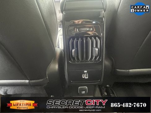 Used 2024 Jeep Compass Limited w/ High Altitude Package image 24