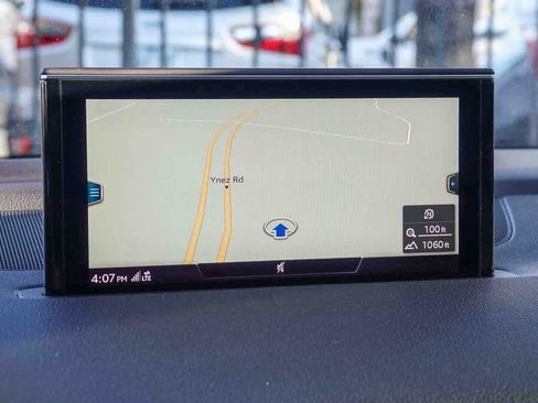 Used 2017 Audi Q7 3.0T Premium Plus image 13