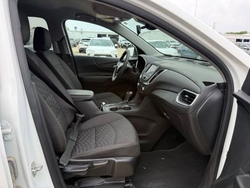 Used 2021 Chevrolet Equinox LT AWD/4WD image 24