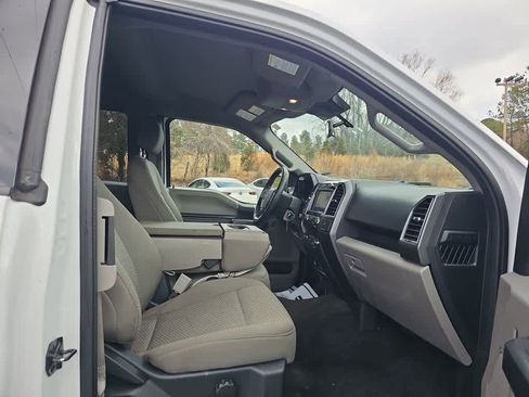 Used 2020 Ford F150 XLT image 20