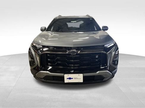 New 2026 Chevrolet Equinox ACTIV w/ LPO, Floor Liner Package AWD/4WD image 8