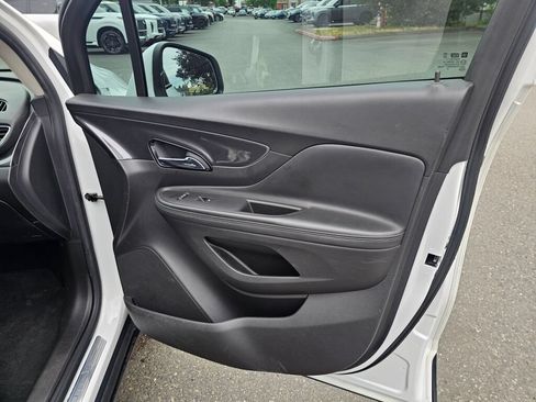 Used 2019 Buick Encore Preferred AWD/4WD image 10