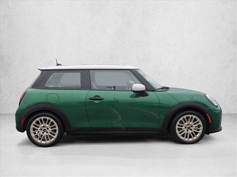 Certified 2025 MINI Cooper S image 4