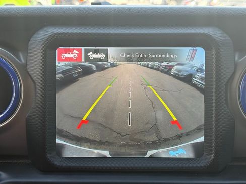 Used 2021 Jeep Wrangler Unlimited Rubicon 4xe image 30