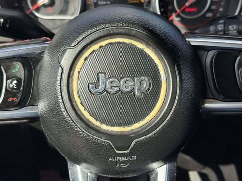 Used 2018 Jeep Wrangler Unlimited Rubicon AWD/4WD image 31