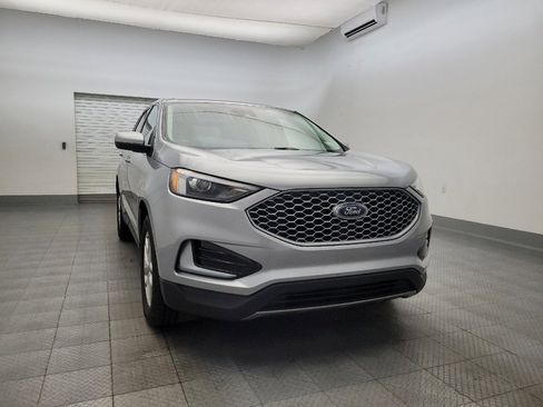 Used 2024 Ford Edge SEL image 14