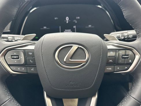 Used 2025 Lexus RX 350 FWD image 16