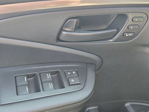 Used 2025 Honda Passport EX-L image 20