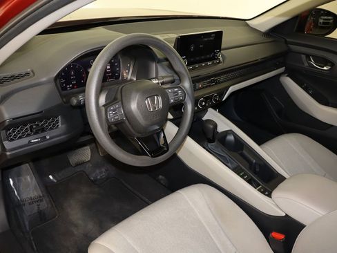 Used 2024 Honda Accord LX image 27