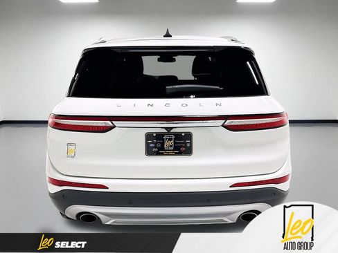 Used 2022 Lincoln Corsair AWD w/ Equipment Group 101A image 9