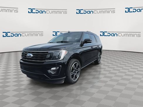 Used 2021 Ford Expedition Limited AWD/4WD image 4