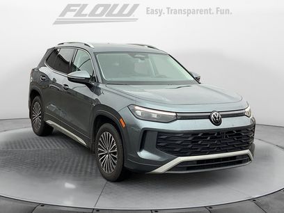 Used 2025 Volkswagen Tiguan S w/ 18" Wheel Package