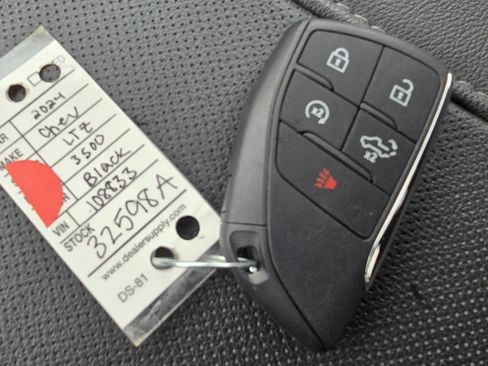 Certified 2024 Chevrolet Silverado 3500 LTZ w/ LTZ Plus Package image 24