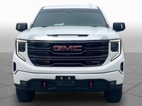 Used 2023 GMC Sierra 1500 AT4 AWD/4WD image 4