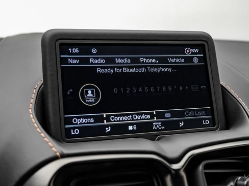 Used 2020 Aston Martin V8 Vantage Coupe RWD image 85