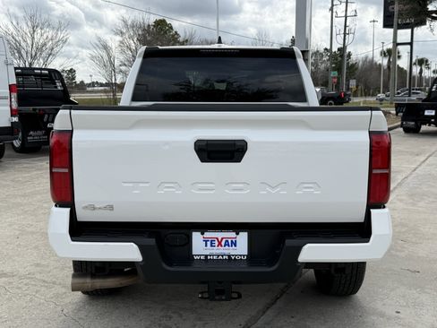 Used 2024 Toyota Tacoma SR5 image 6