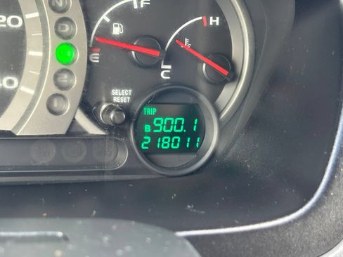 Used 2005 Honda Pilot EX image 22