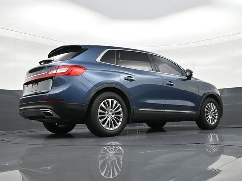 Used 2018 Lincoln MKX Select w/ Select Plus Package image 29