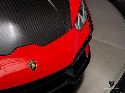 Used 2024 Lamborghini Huracan Tecnica RWD image 6