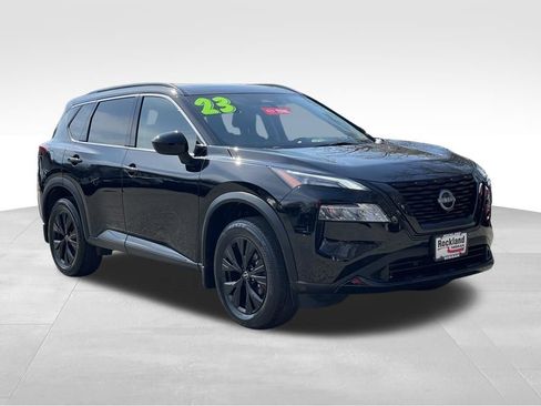 Certified 2023 Nissan Rogue SV w/ SV Premium B Package AWD/4WD image 3