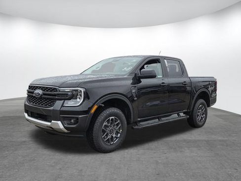 New 2026 Ford Ranger XLT w/ Equipment Group 301A High AWD/4WD image 4