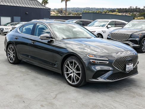 Used 2026 Genesis G70 2.5T Prestige RWD image 3