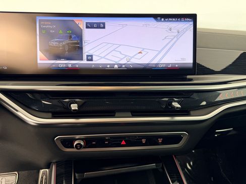 Certified 2025 BMW X5 xDrive50e w/ M Sport Package AWD/4WD image 24