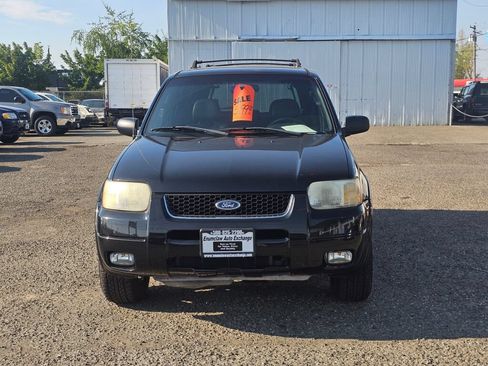 Used 2002 Ford Escape XLT FWD image 2