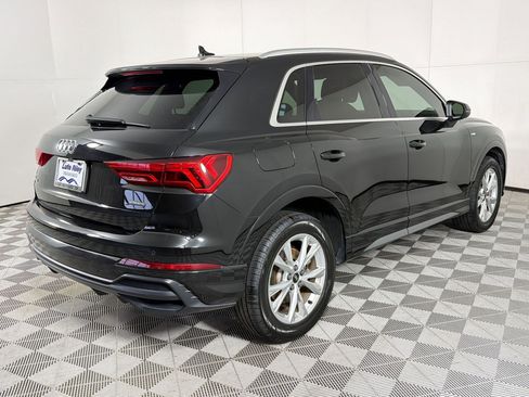 Used 2021 Audi Q3 2.0T Premium w/ Convenience Package AWD/4WD image 9