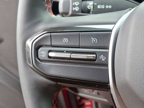 Used 2023 Chevrolet Colorado Z71 w/ Z71 Convenience Package 2 image 21