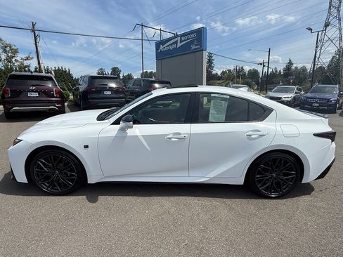 Used 2023 Lexus IS 500 RWD image 2
