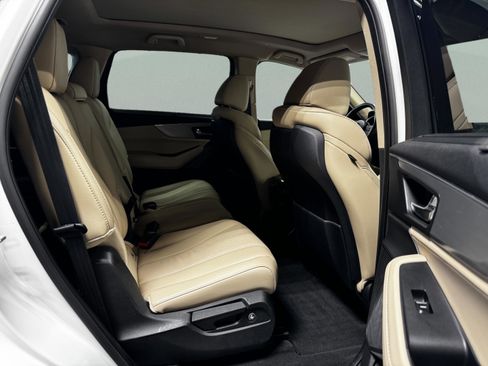 Certified 2023 Acura MDX FWD w/ Technology Package image 11