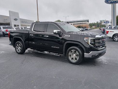 Used 2025 GMC Sierra 1500 SLT AWD/4WD image 2